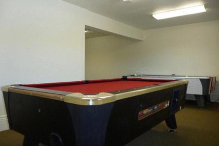 Travelodge Inn & Suites By Wyndham Yucca Valley/Joshua Tree Экстерьер фото