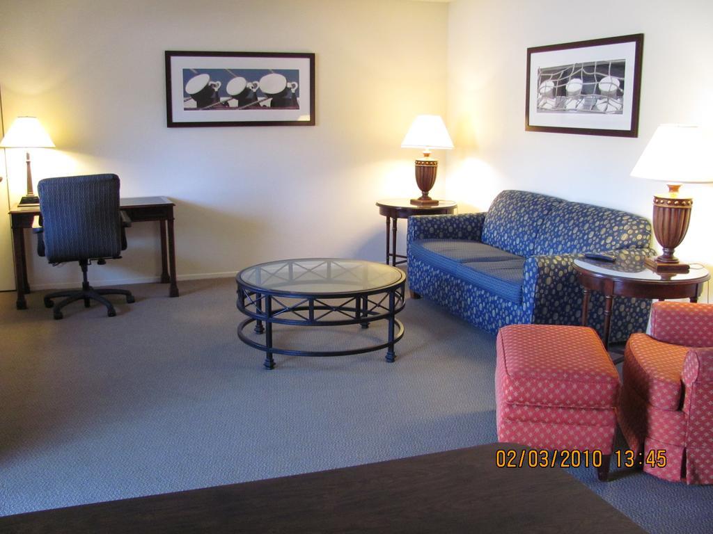 Travelodge Inn & Suites By Wyndham Yucca Valley/Joshua Tree Экстерьер фото